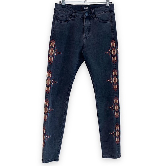 Urban Outfitters - Black High rise Cigarette South Western Embroidery - โฆ - Picture 3 of 10
